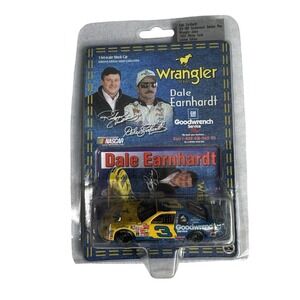 Dale Earnhardt 3 Wrangler Jeans GM Goodwrench 1999 Monte Carlo 1:64 Action New